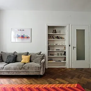 https://urbannest-wilcza-69.warsawhotelspoland.com