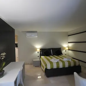 Gatto Bianco House Bed and breakfast